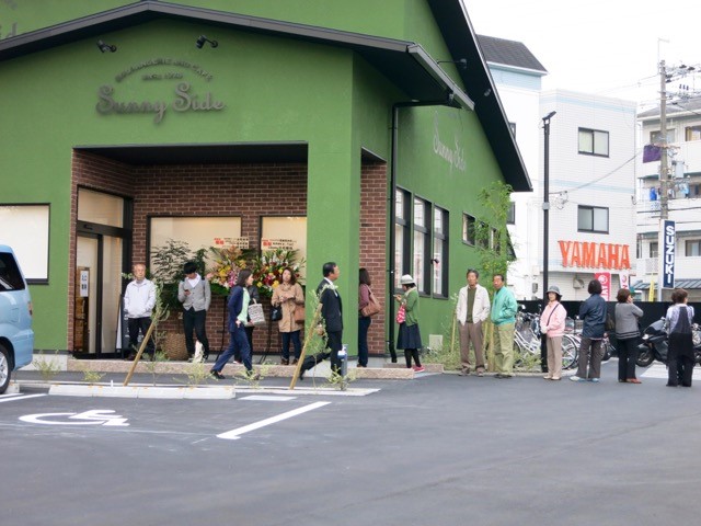 サニーサイド高槻岡本店オープン Boulangerie Cafe Sunny Side サニーサイド高槻岡本店オープン Boulangerie Cafe Sunny Side
